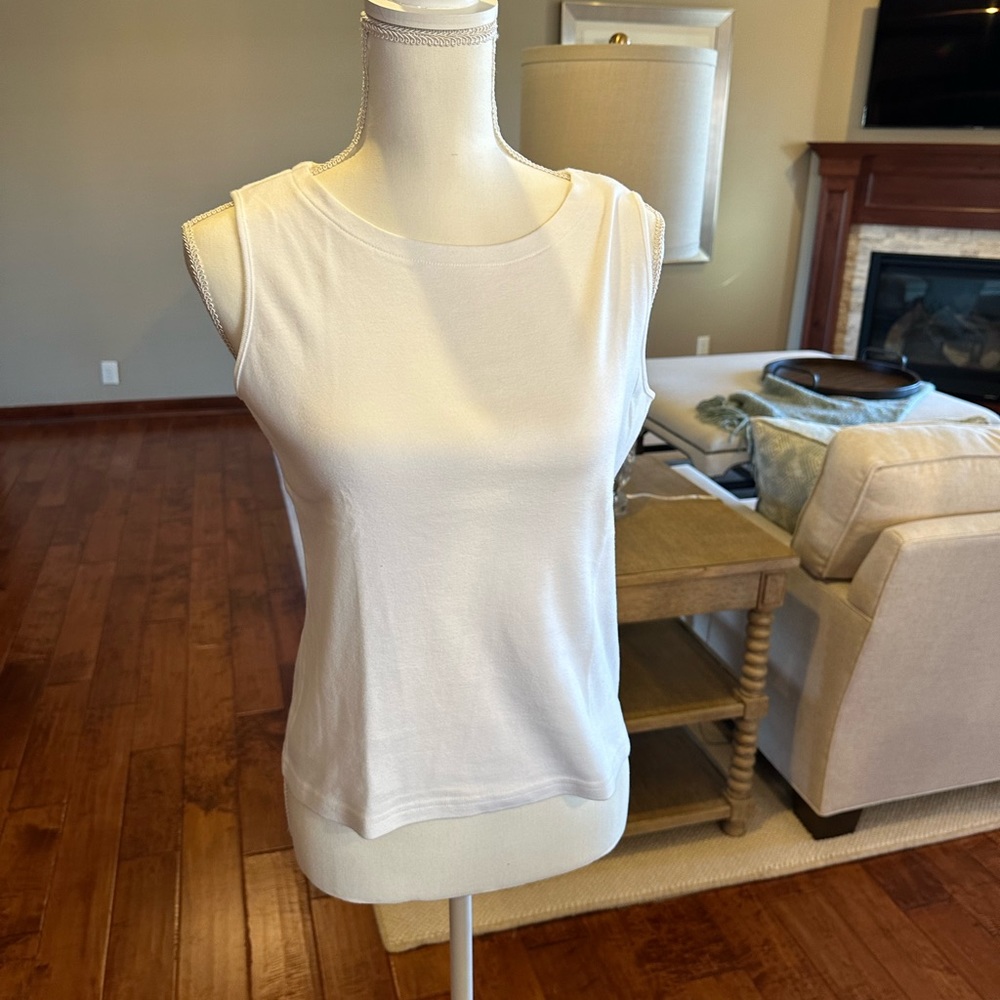 White tank top
